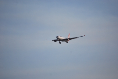 VH-EBL