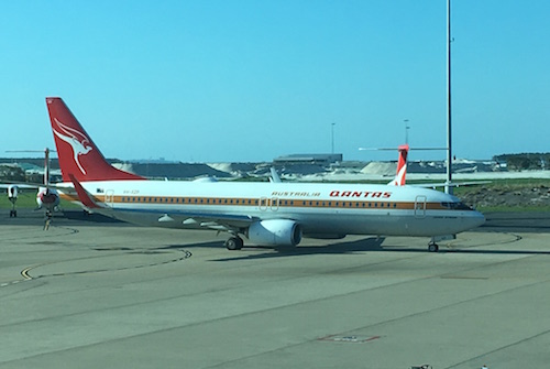 Qantas B737