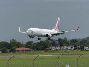 P1350686
